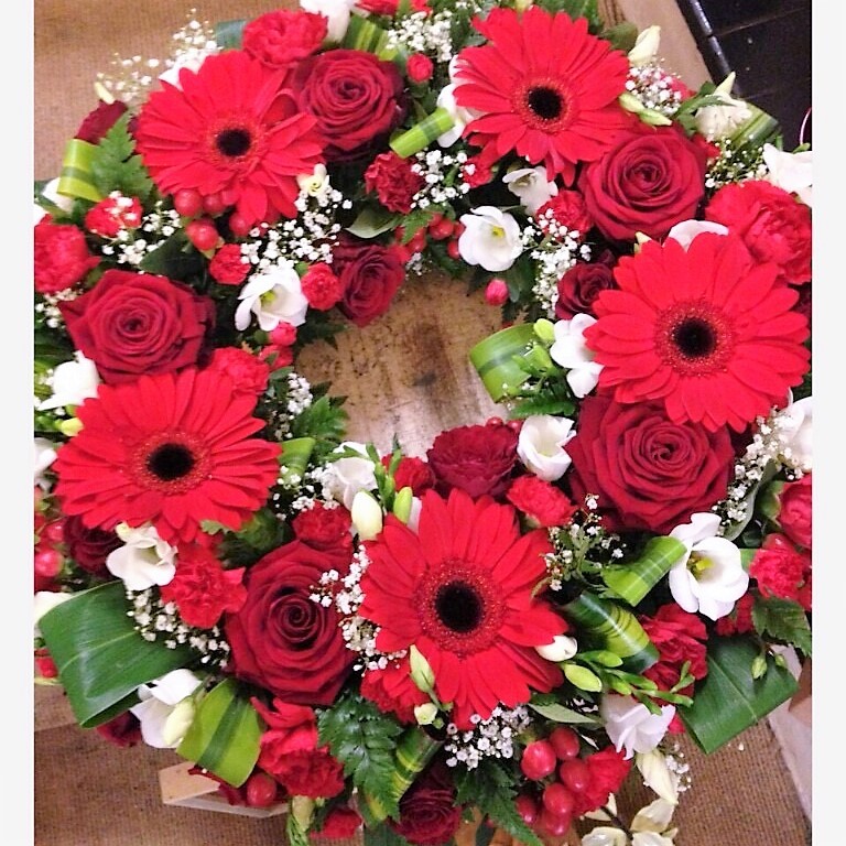 Romance Wreath